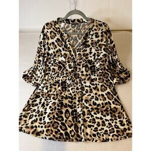 Ava & Grace Blouse Womens Size 2x Leopard Print White Gold Black 3/4 Tab Sleev